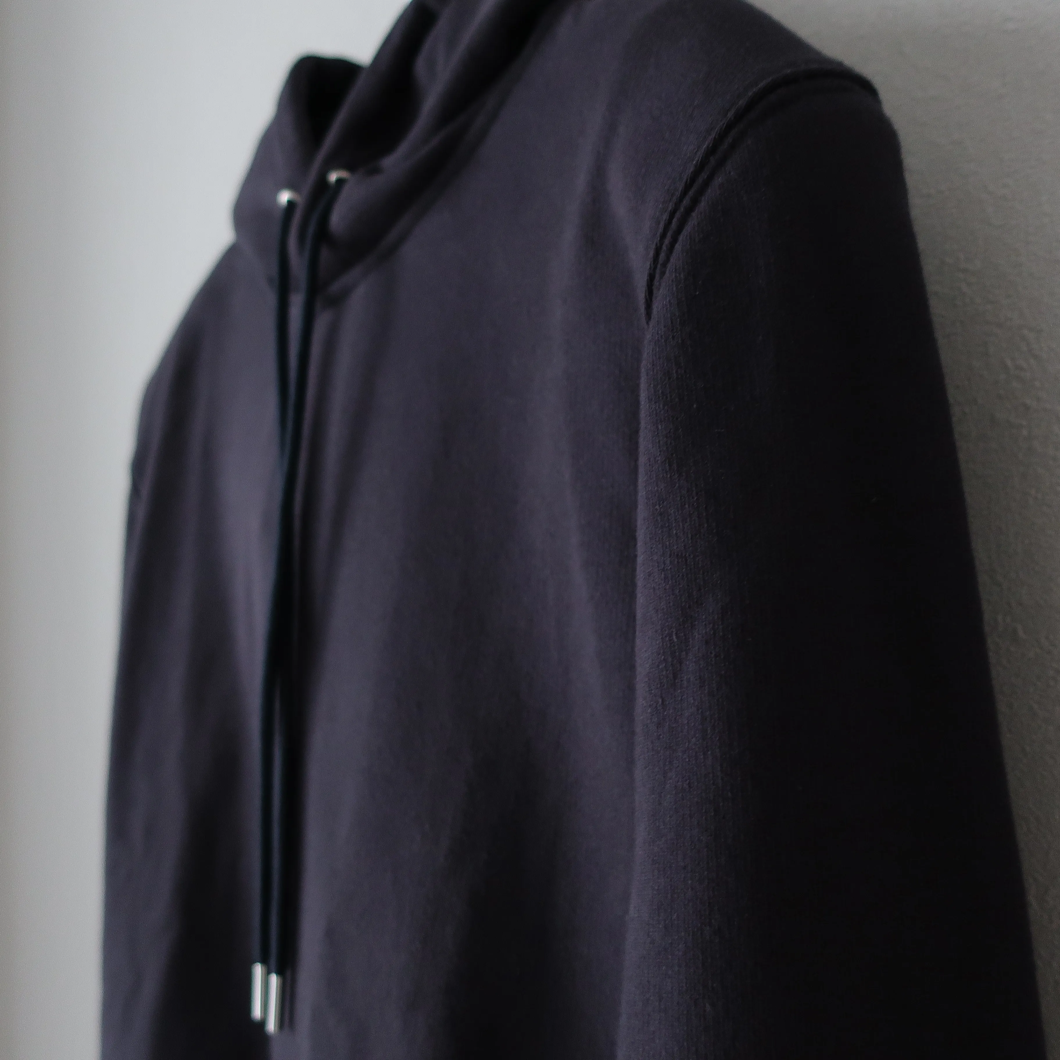 A_PLAN_APPLICATION  |Plain Hoodies & Sweatshirts