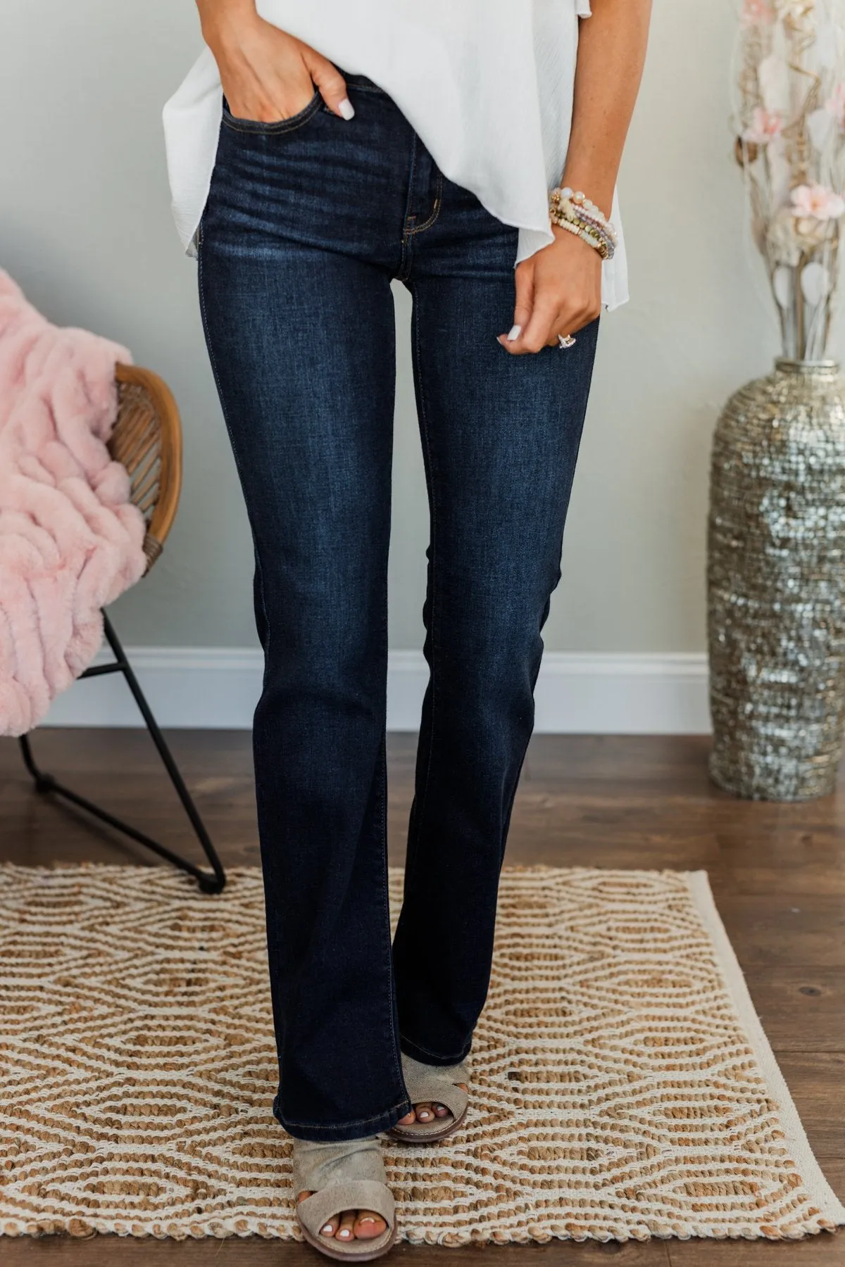 Judy Blue Mid-Rise Jeans- Lennon Wash