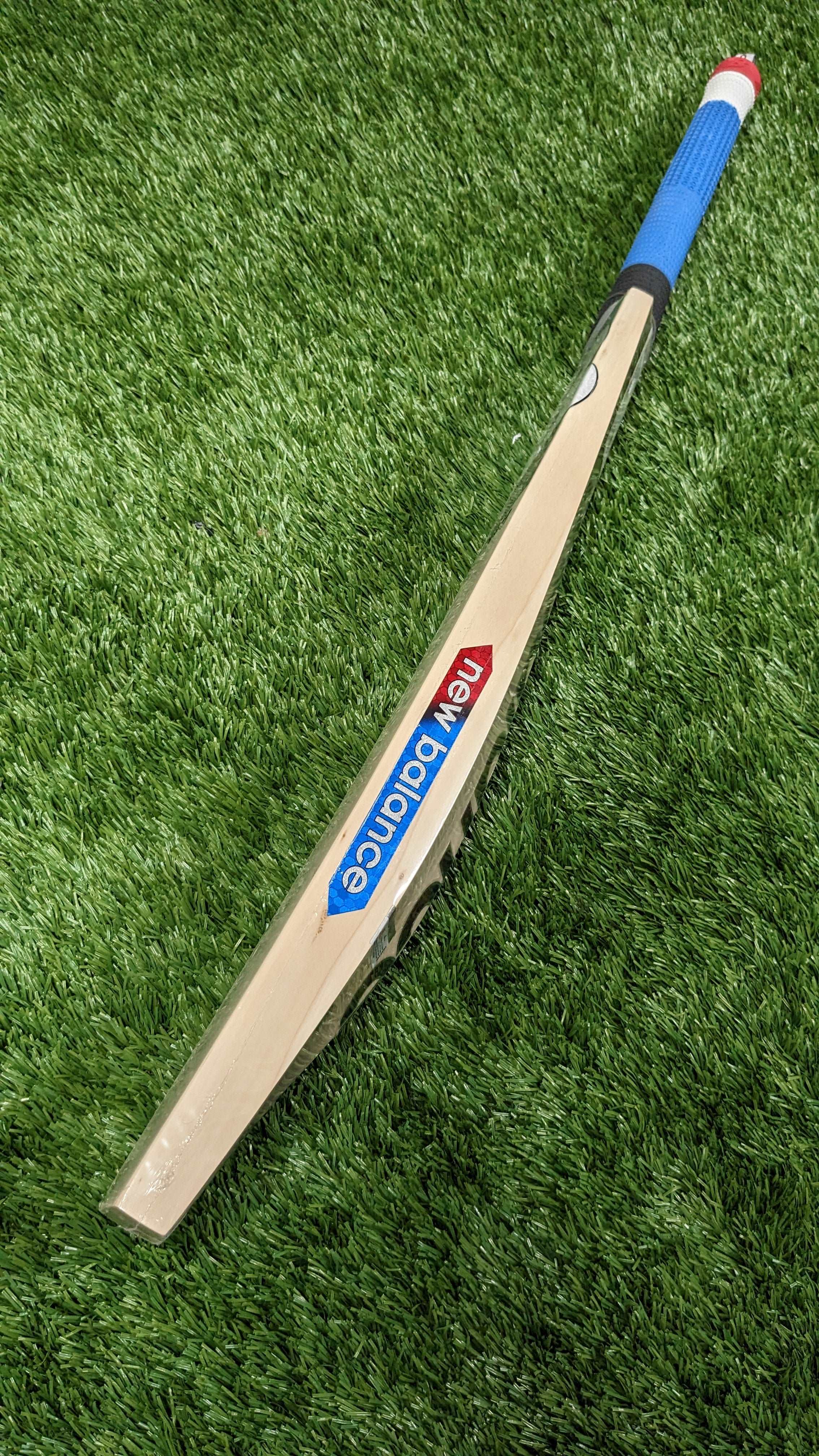 New Balance TC 590+ Cricket Bat