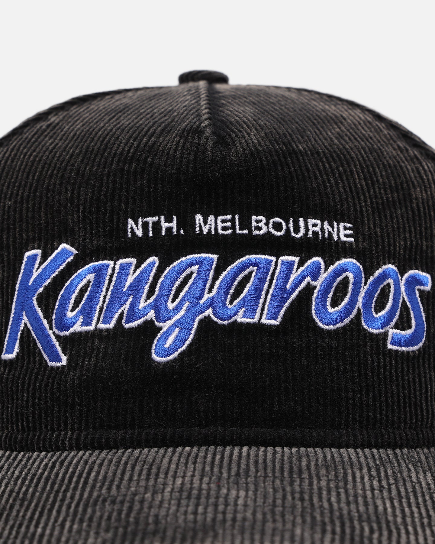 New Era North Melbourne Kangaroos 'Washed Corduroy' Pre-Curved Golfer Snapback Black/Kelly Green