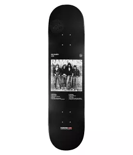 PLANCHE DE SKATE GLOBE RAMONES 7.75