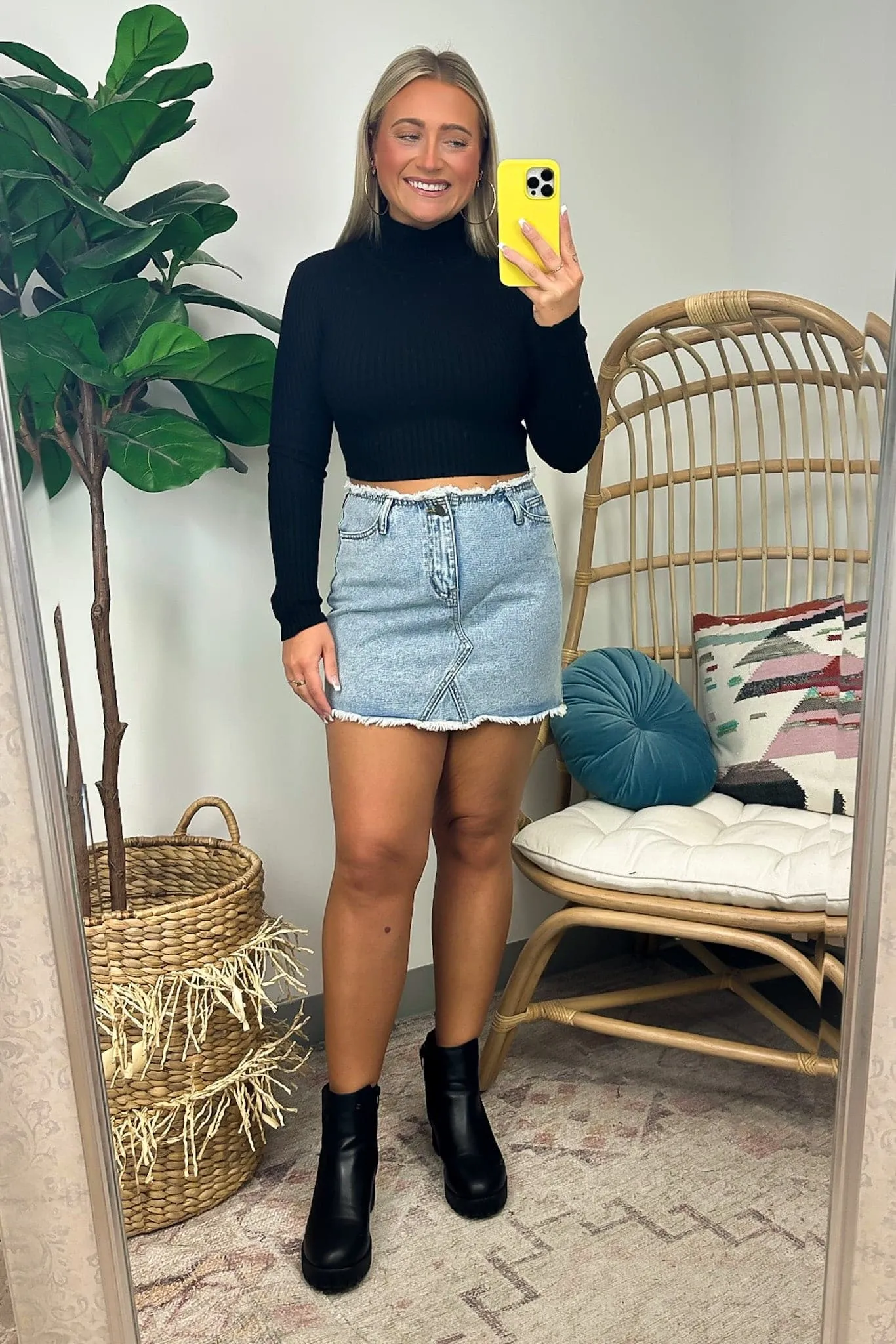 Torrie Turtleneck Cropped Top - FINAL SALE