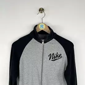 Vintage Nike Sweatshirt (Small Women’s)